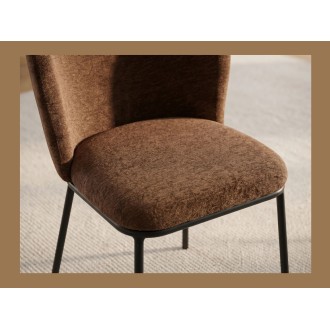 Zoom sur l'assise de la chaise PAVIA marron
