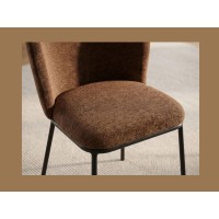 Zoom sur l'assise de la chaise PAVIA marron
