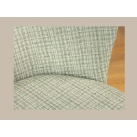 Zoom sur la jonction entre le dossier et l'assise de la chaise PAVIA verte à carreaux