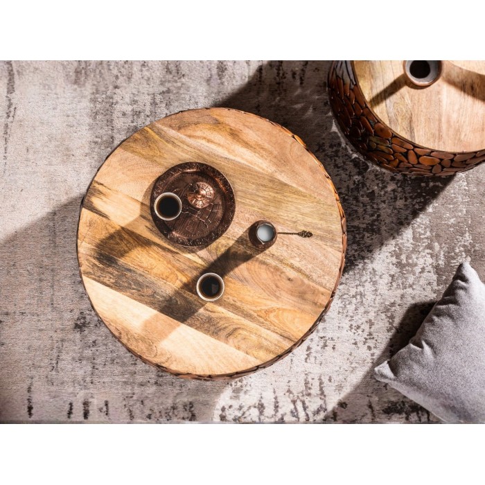 Mesas nido GALEA en madera maciza de mango y aluminio bronce – Motivo decorativo de guijarros