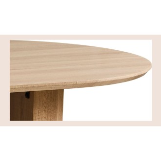 Zoom sur le plateau de la table de salle à manger VAGOS coloris chêne clair