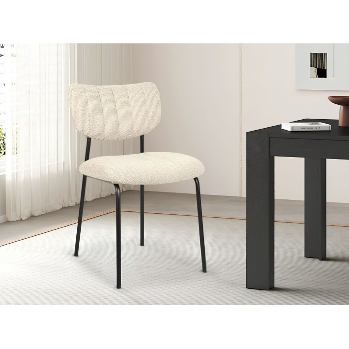 Lote de 2 sillas NORAYA – Tela beige – Patas de metal – Diseño compacto – Elegancia natural y depurada