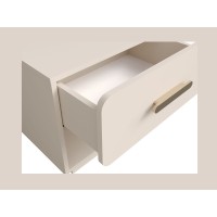 Lot de 2 tables de chevet AMALIE – 1 tiroir – Coloris beige – Poignées dorées – Design arrondi