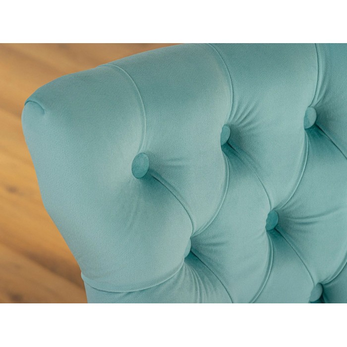 Zoom sur le dossier de la chaise REGINA bleu turquoise et doré