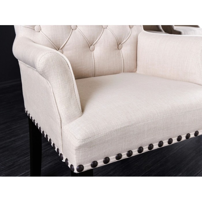 Zoom sur l'assise du fauteuil REGINA beige et marron foncé