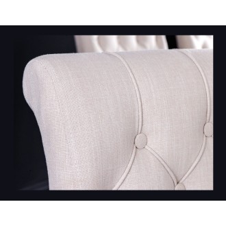 Zoom sur le dossier du fauteuil REGINA beige et marron foncé
