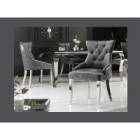 Lot de 2 chaises REGINA grises en velours matelassé – Tête de lion argentée, clous décoratifs et pieds en acier