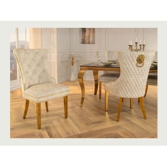 Chaise REGINA beige et dorée mise en situation