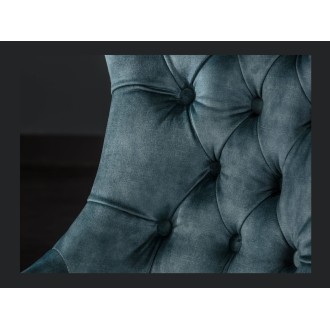 Zoom sur l'aspect matelassé de la chaise REGINA bleue grisée