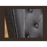 Zoom sur les détails de la chaise REGINA noire en cuir