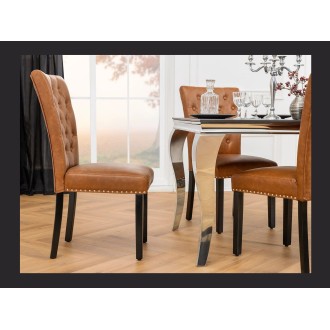 Chaise REGINA caramel en cuir artificiel vue de côté
