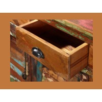 Zoom sur le tiroir ouvert du buffet PATCHWOOD full bois