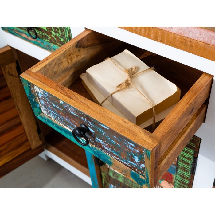 Zoom sur le tiroir ouvert du buffet PATCHWOOD blanc et multicolore 160cm