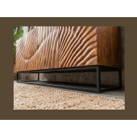 Zoom sur les pieds du buffet SILVA en bois massif de manguier 177cm