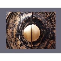 Zoom sur le détail rond du buffet SOLARIS 177cm noir et doré