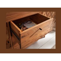 Buffet SCANI 145 cm in legno massiccio di acacia verniciato – 2 porte, 3 cassetti e facciate scolpite