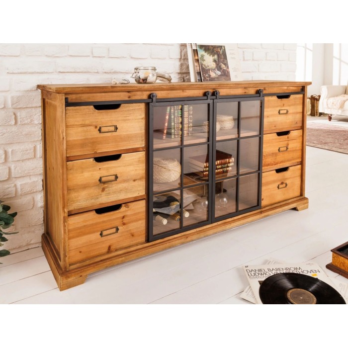 Buffet LUMBER 150cm en bois de pin mis en situation