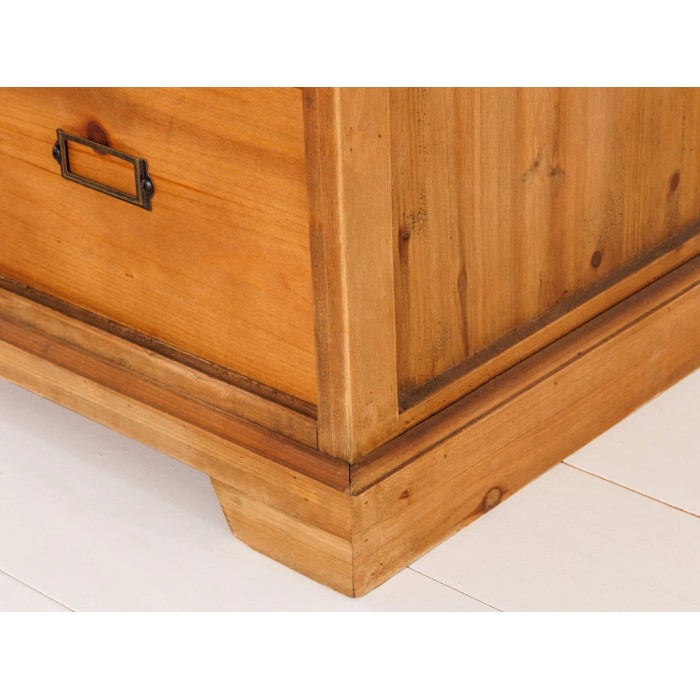 Zoom sur le côté du buffet LUMBER 150cm en bois de pin