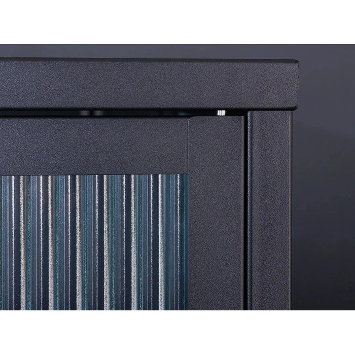 Zoom sur le coin du buffet BRITTON 105cm