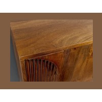 Zoom sur le plateau du buffet ORINO 170cm en bois de manguier marron foncé