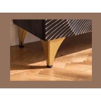 Zoom sur l'un des pieds du buffet SOLARIS 100cm noir et doré