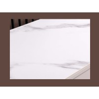 Zoom sur le plateau du buffet MIYA 150cm blanc et marbre