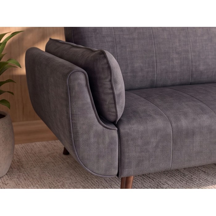Zoom sur l'accoudoir du canapé DANNA 3 place gris foncé convertible